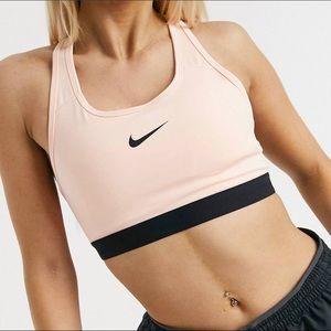 NIKE SWOOSH BRA